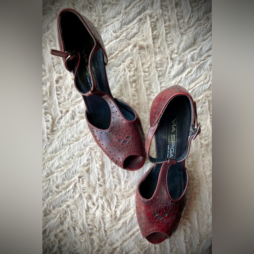 VIA SPIGA sandal, made in ITALY; “Oxford” style details sandal; burgundy/wine. - Picture 6 of 10
